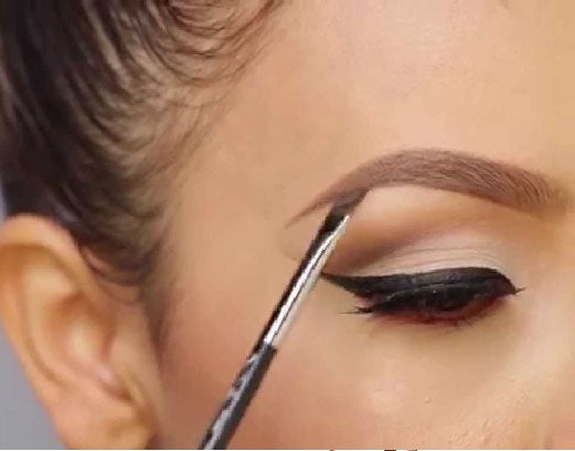 Lápiz de Cejas