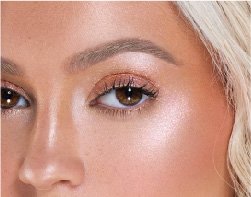 Iluminador Maquillaje